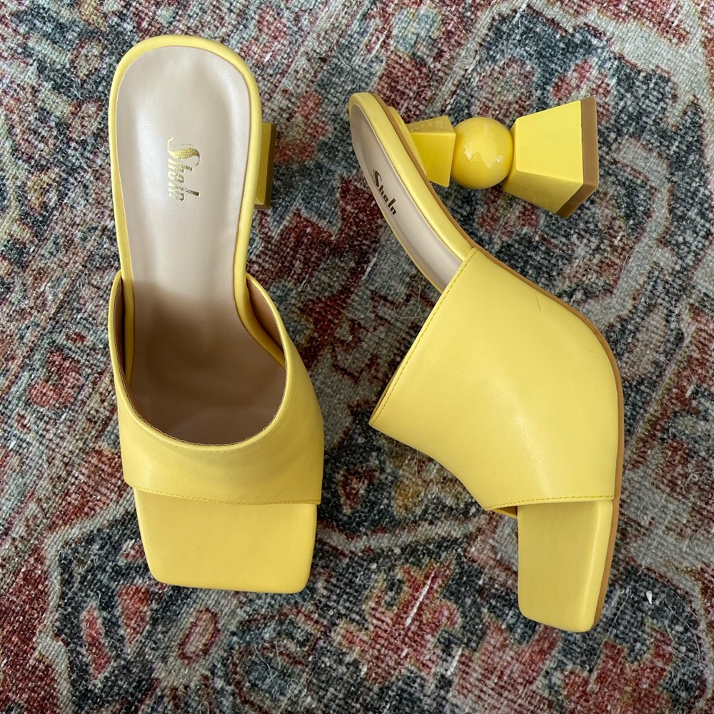 Pastel Yellow Heels